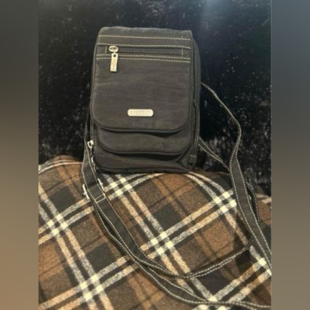 Baggallini - Small crossbody Purse